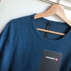NWT Lululemon short sleeve workout shirt